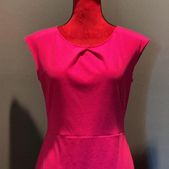 Merona Fuchsia Pink Sheath Dress Size Small - Picture 2 of 13